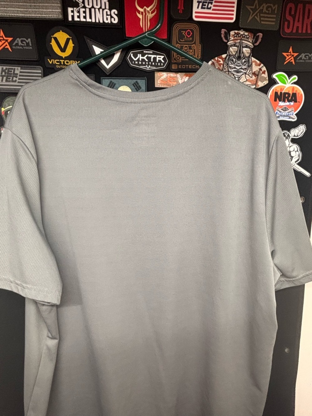 Athletic Works Light Gray Short Sleeve Crew Neck Tee